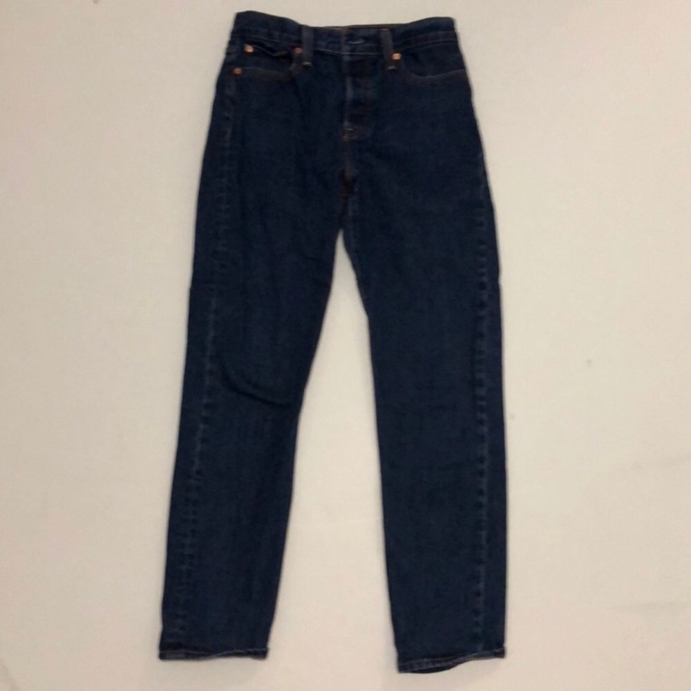 Levi’s wedgie fit blue denim size 26